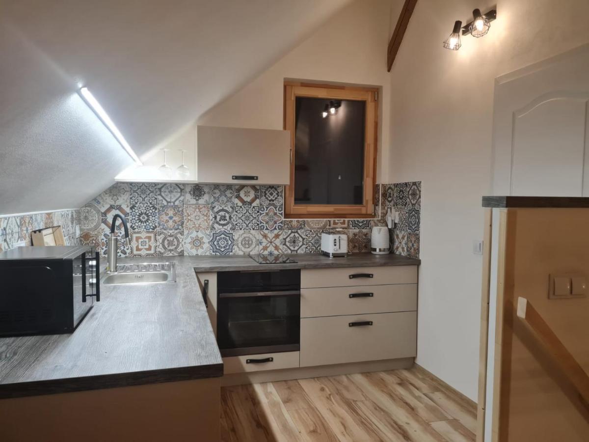 Apartman Konirna Гаррахов Екстер'єр фото